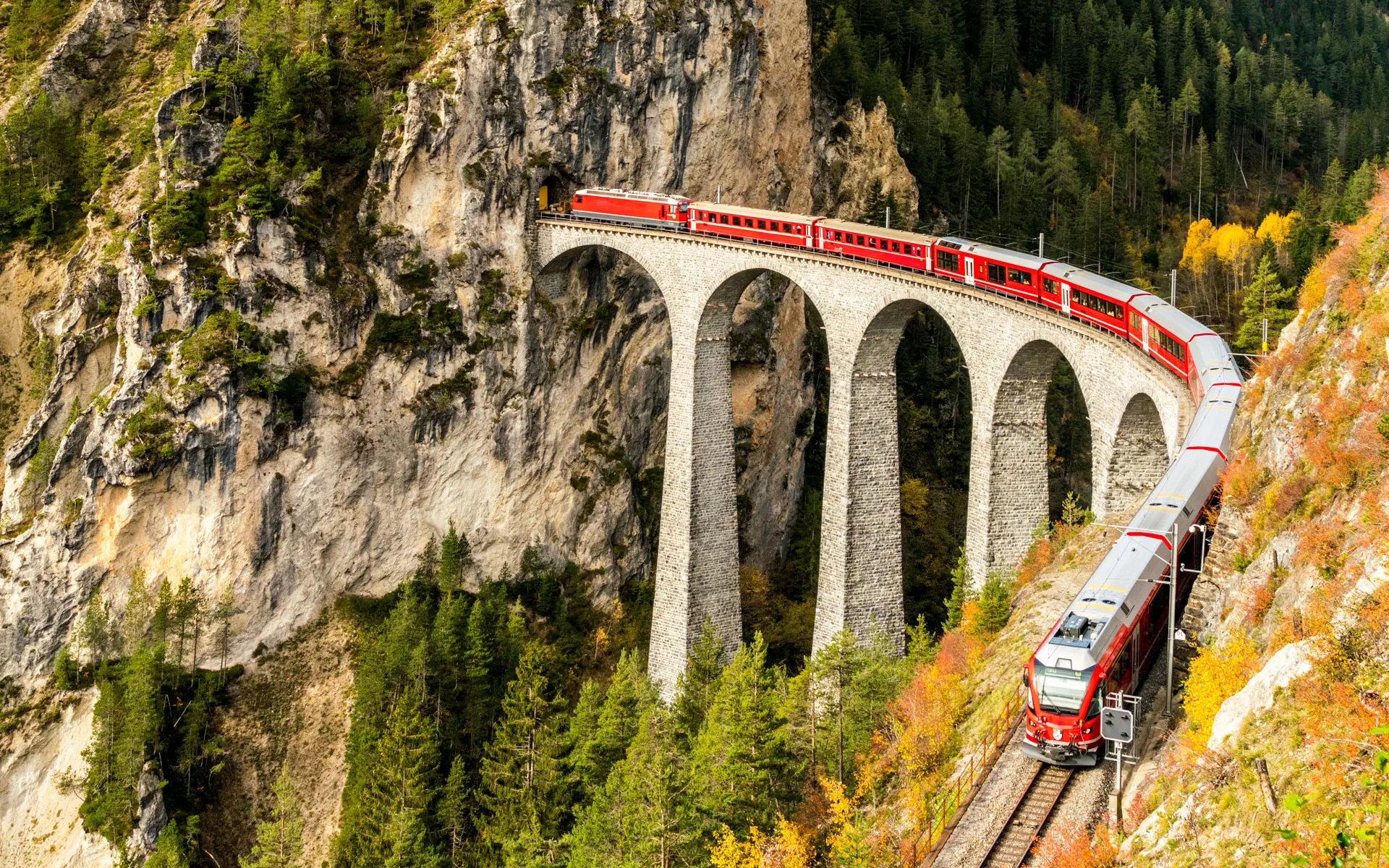 Switzerland's Glacier Express Train Is Food Heaven